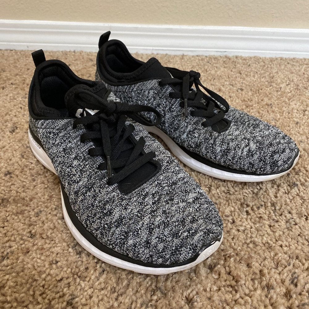 APL TechLoom Phantom - Running Shoes